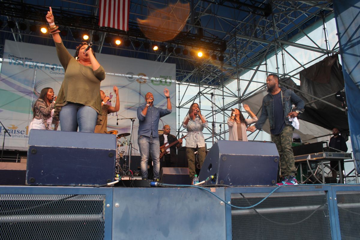 praise-in-the-park-2014-wppz