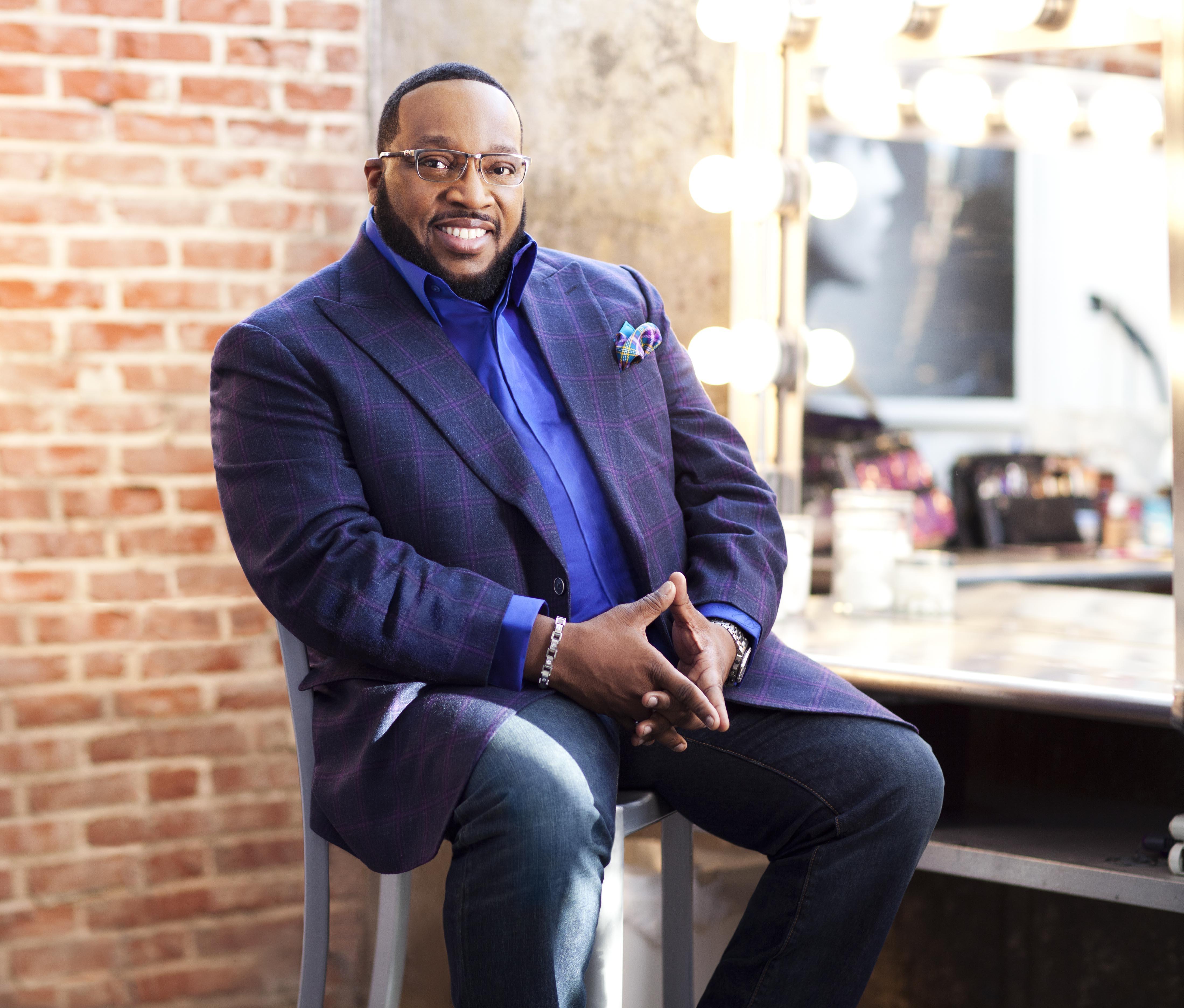 Gospel Artist Marvin Sapp Is Now A Praise Philly