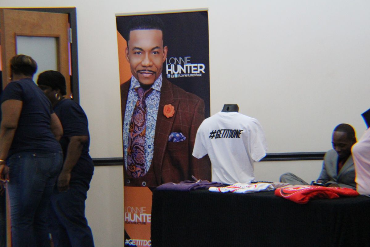 Lonnie Hunter Live