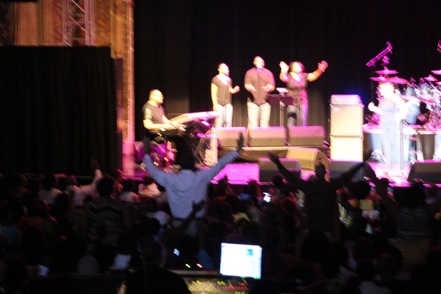 Erica Campbell & Friends 2.0 Tour At The Keswick Theatre {Praise Exclusive}