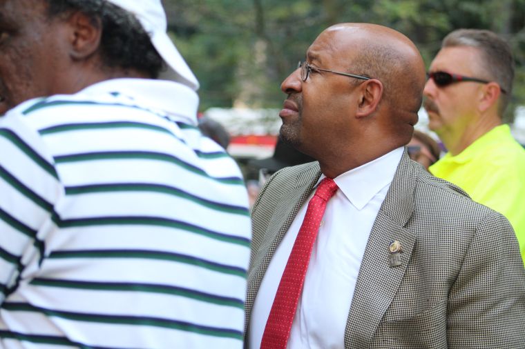 Stevie Wonder Pop Up Concert In Philadelphia {Exclusive Photos}